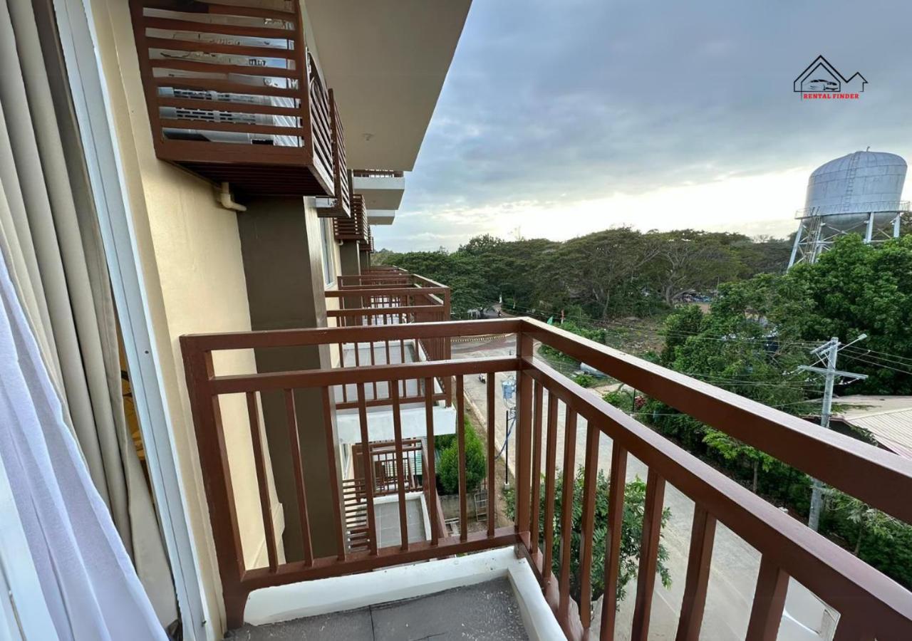 Palawan Staycation With A Balcony, Free Pool, Underground River, Honda Bay, With Car Rental - B2 6Diamond Puerto Princesa Esterno foto