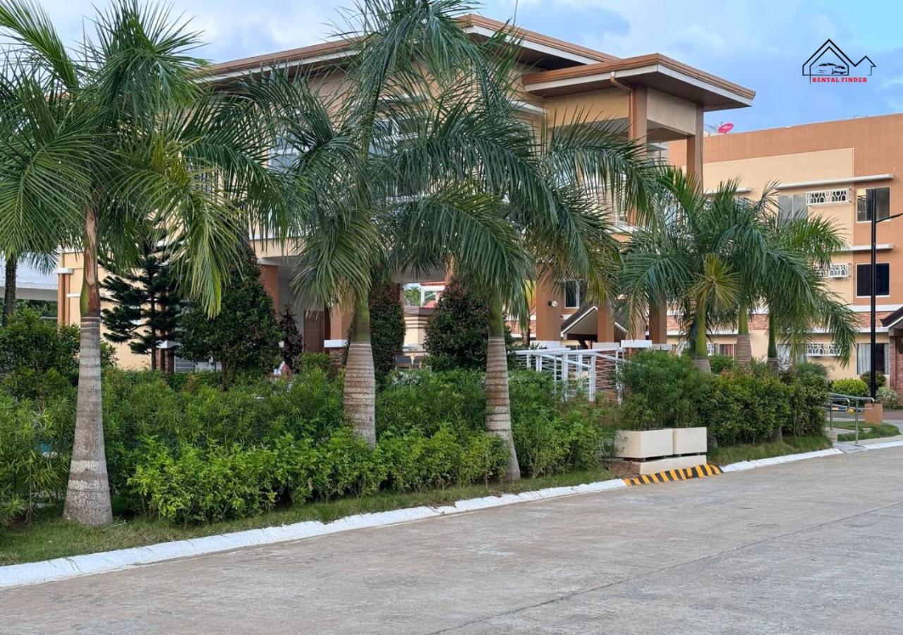 Palawan Staycation With A Balcony, Free Pool, Underground River, Honda Bay, With Car Rental - B2 6Diamond Puerto Princesa Esterno foto