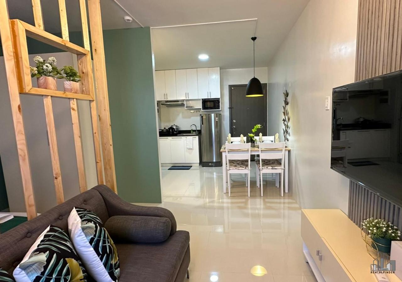 Palawan Staycation With A Balcony, Free Pool, Underground River, Honda Bay, With Car Rental - B2 6Diamond Puerto Princesa Esterno foto